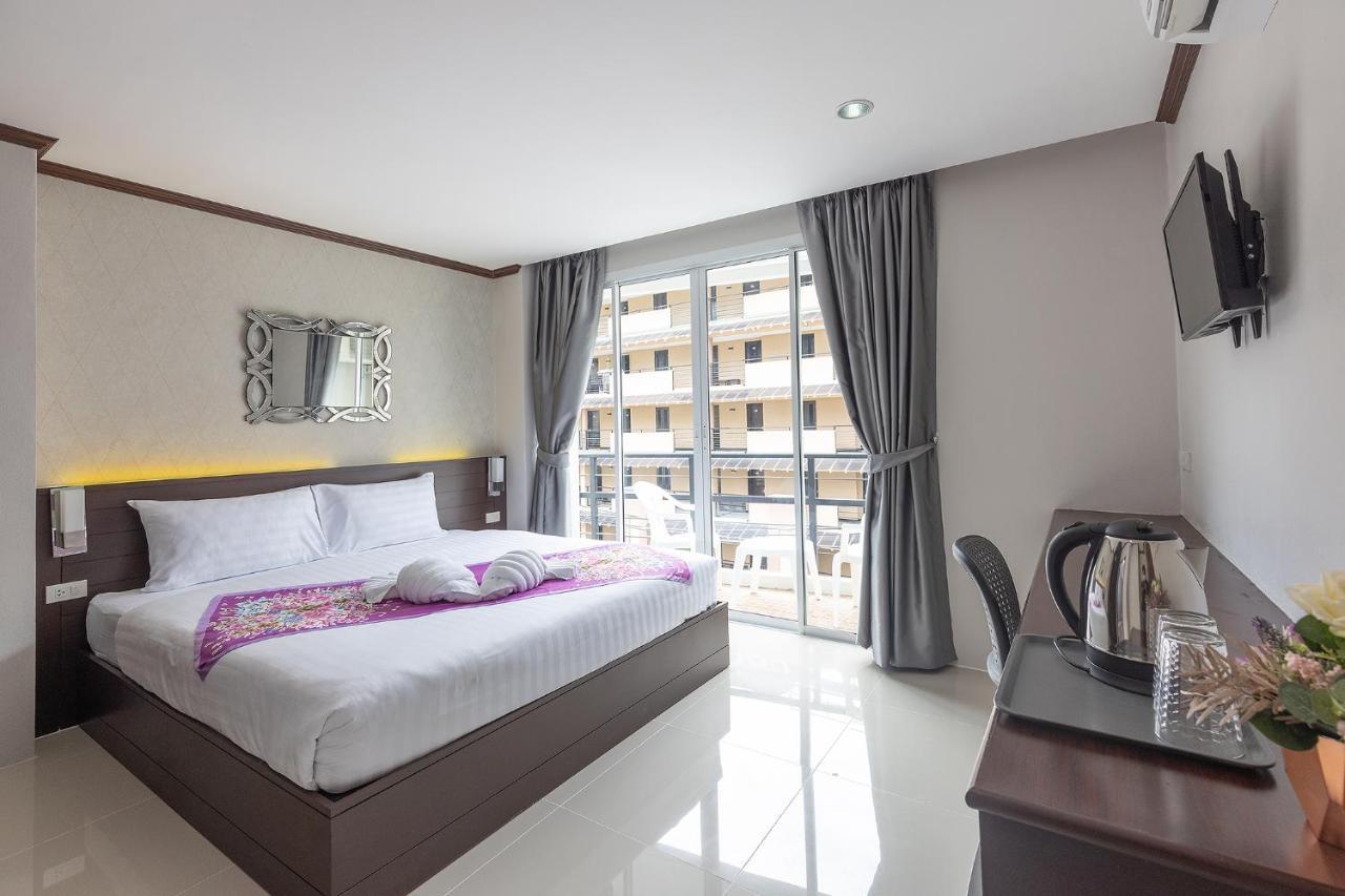 The Chic Patong Hotel ภายนอก รูปภาพ